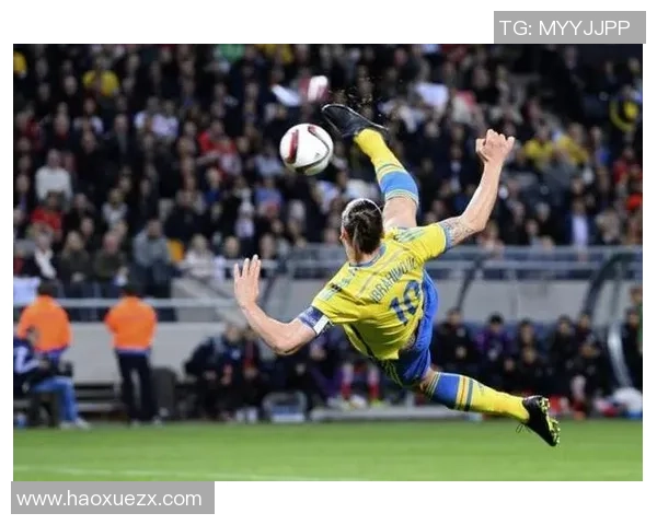 历年退役足球球星的荣耀与传奇:从巅峰到告别绿茵场的精彩瞬间 历年退役足球球星的荣耀与传奇:从巅峰到告别绿茵场的精彩瞬间