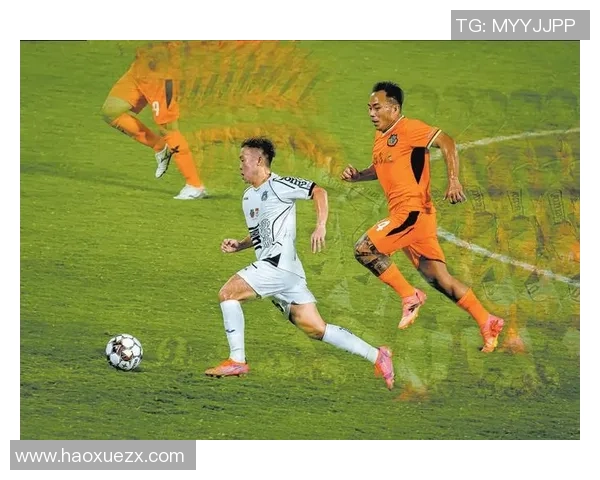 吃货球星的足球之旅：从绿茵场到美食天堂的精彩跨界探索