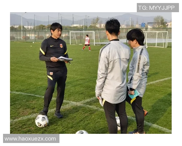 新疆足球崛起之星：探索中国足球新生力量与本土球员的崭新未来