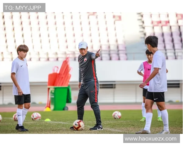 滑雪神童与足球球星的奇妙人生交织体会探索 滑雪神童与足球球星的奇妙人生交织体会探索